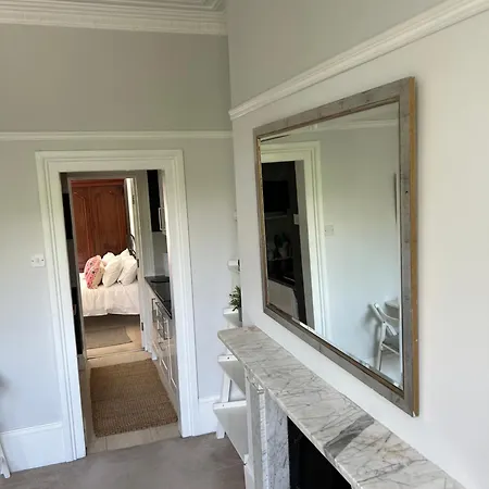 Coronation Road Apartment Bristol
